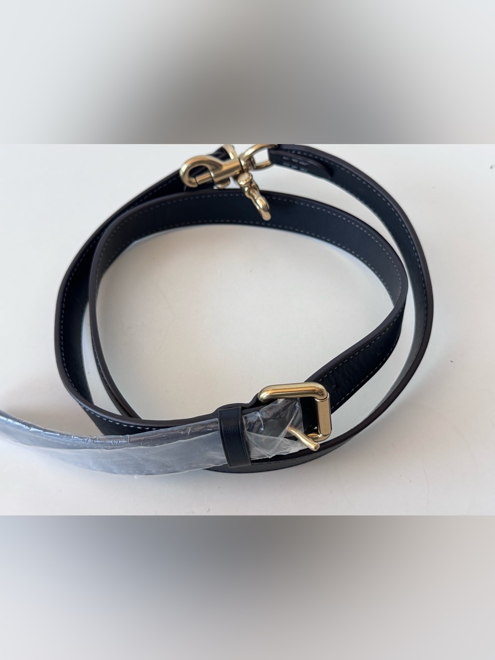 Coach Black Leather Replacement Purse Strap Adjustable Gold Tone Swivel Clips - Picture 2 of 9